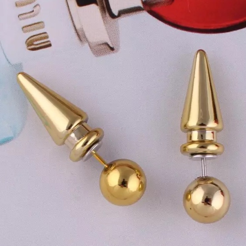 ✨NEW✨ Gold punk bullet earrings